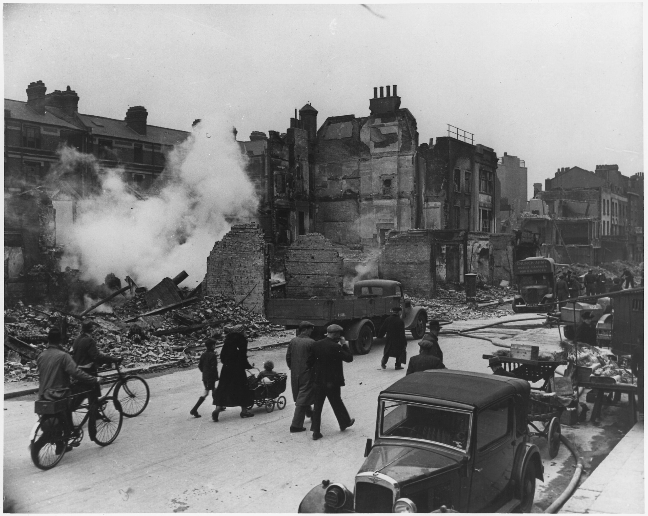 Sacrifice and Service: Remembering War, Commemorating Peace